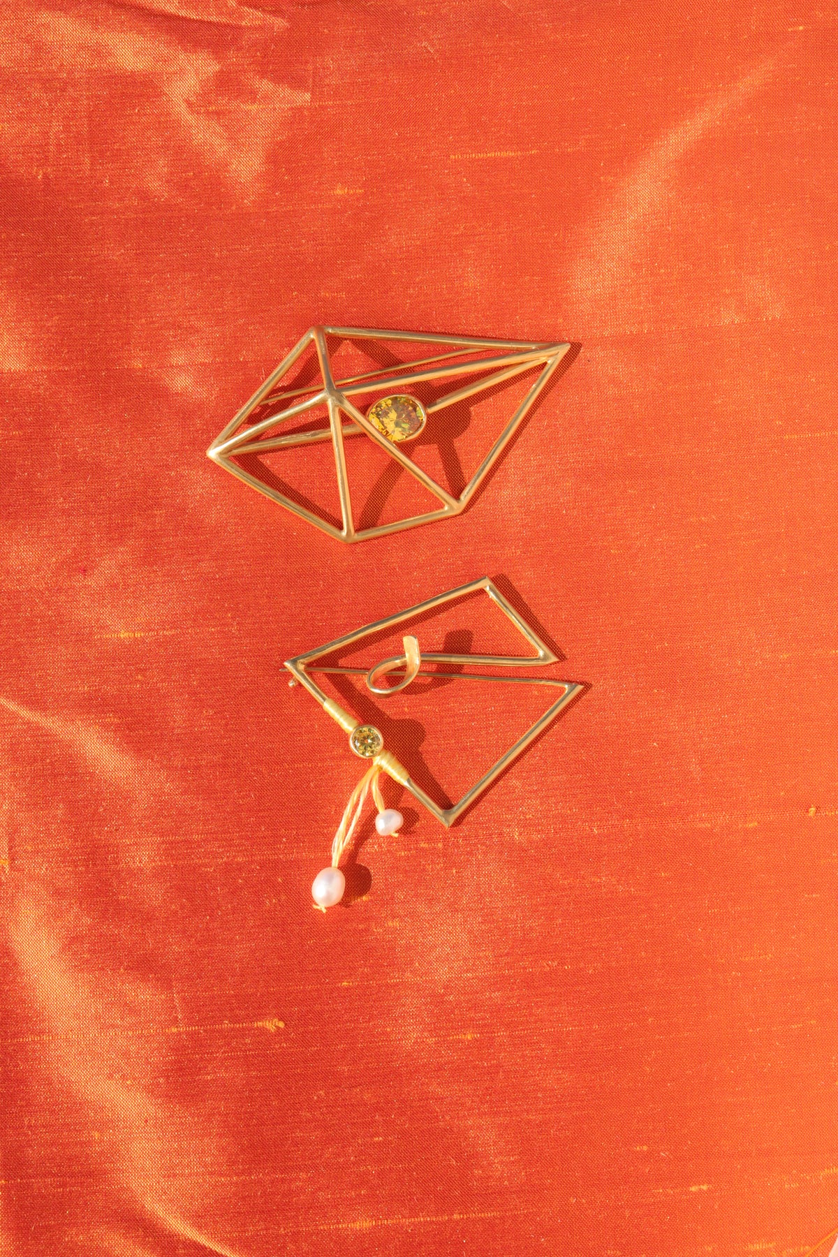 D-Verse II Brooch | Limited Edition