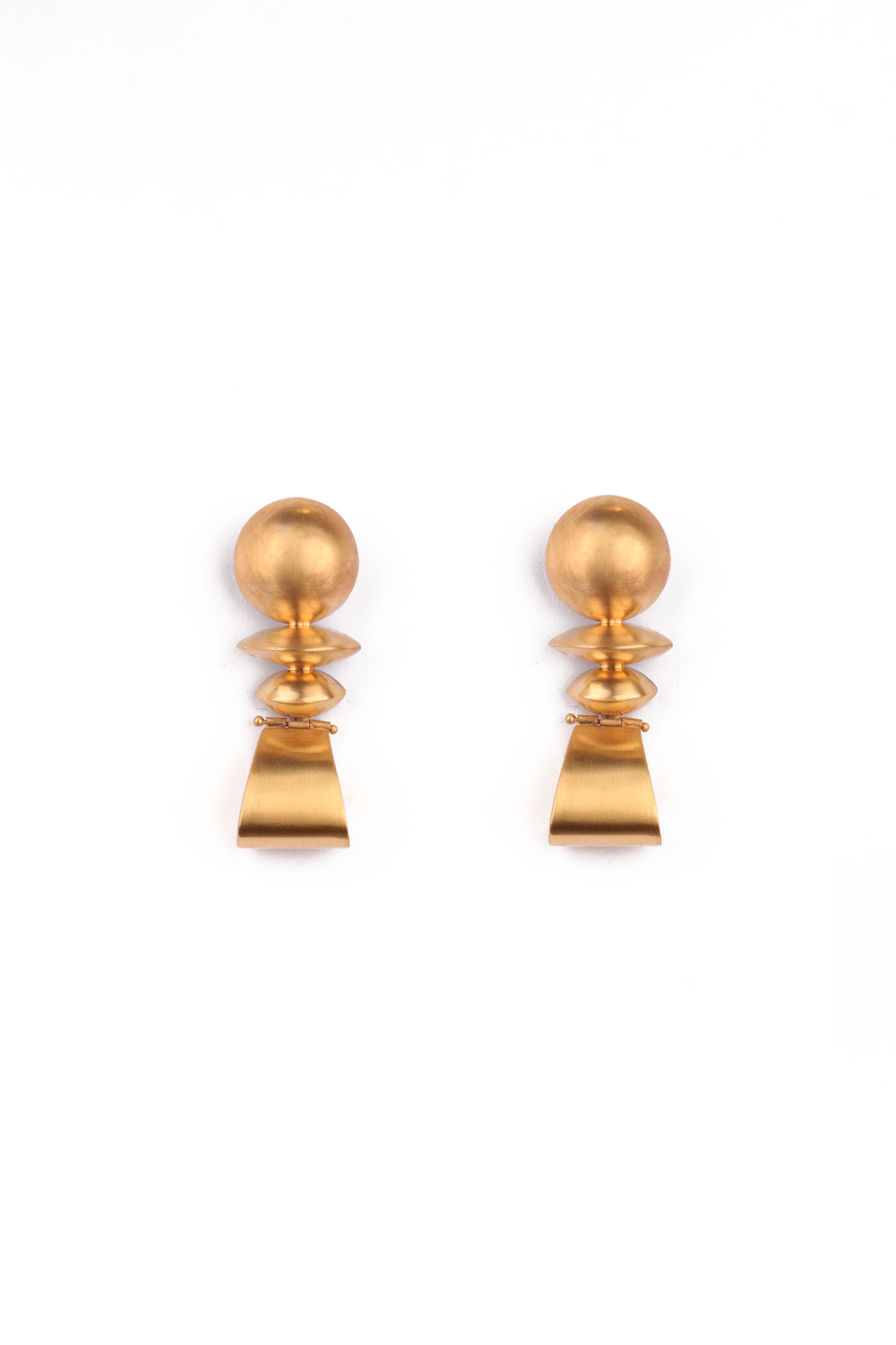 Novia Earrings
