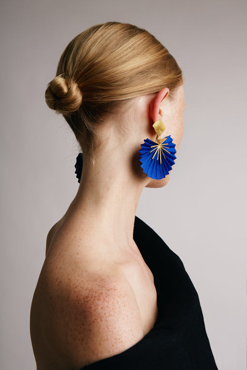 Sparkle Fan Earrings | Blue